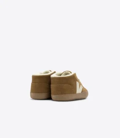 BABY FURED SUEDE CAMEL PIERRE<VEJA Online