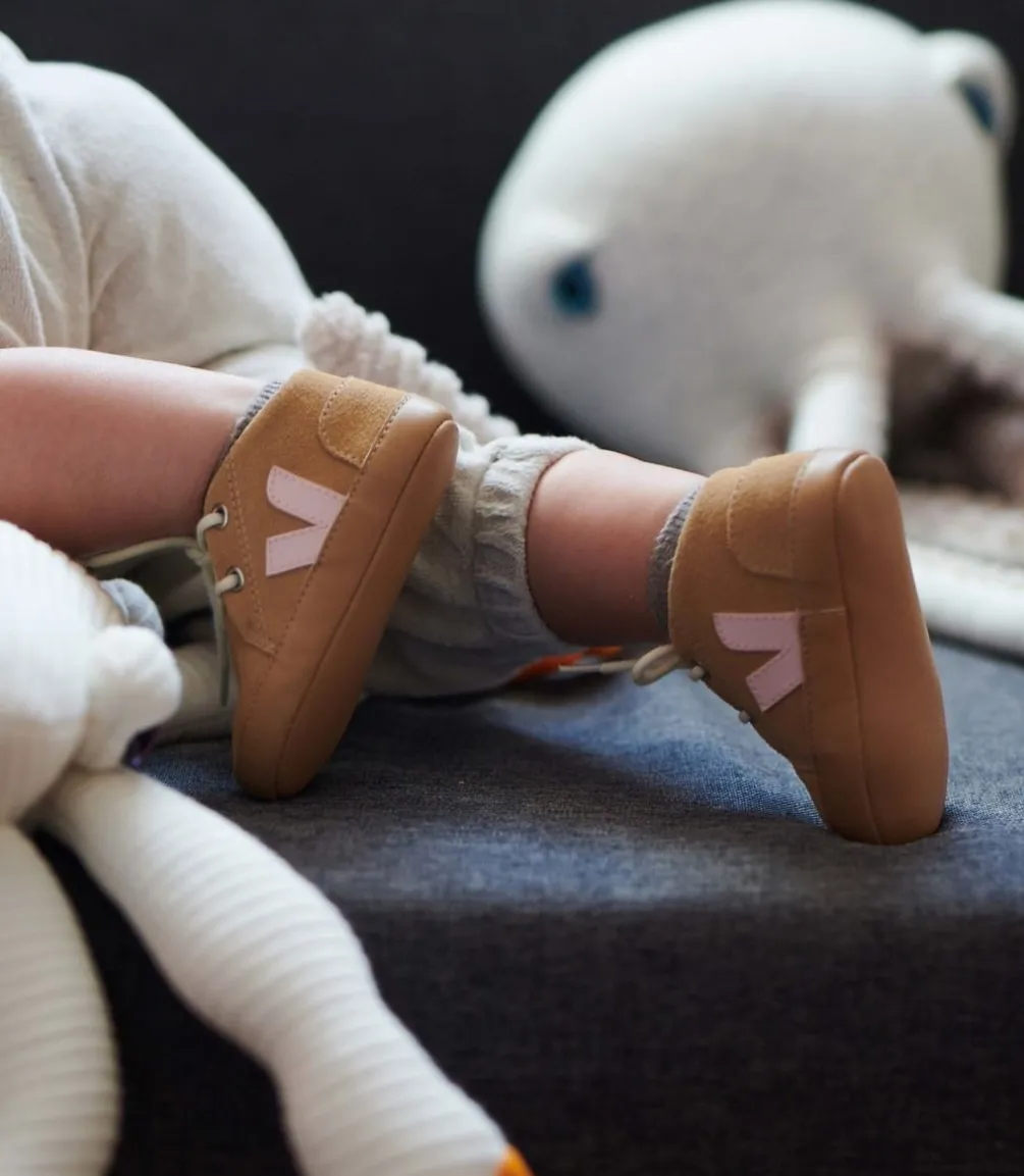 BABY SUEDE DESERT PETALE<VEJA Best