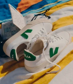 CAMPO CANVAS WHITE EMERAUDE<VEJA Best
