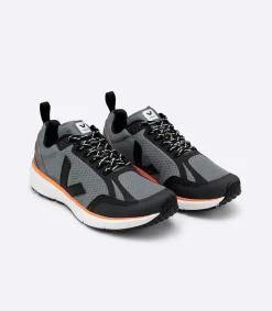 CONDOR 2 ALVEOMESH CONCRETE BLACK NEON ORANGE<VEJA Hot