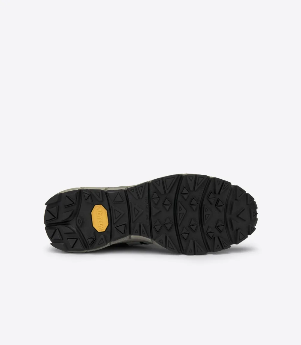 DEKKAN ALVEOMESH BLACK OXFORD GREY TONIC<VEJA Outlet