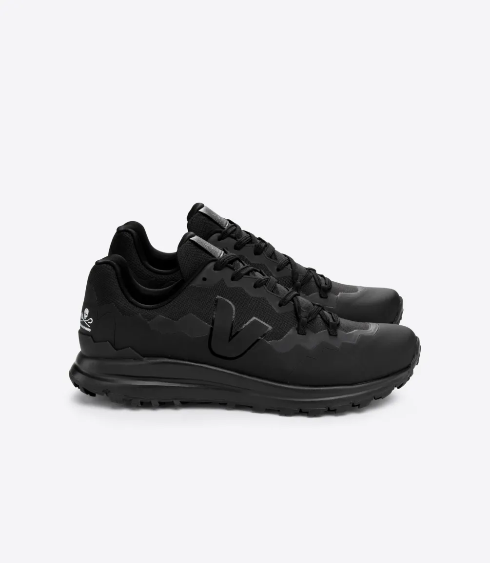 FITZ ROY TREK-SHELL X SEA SHEPHERD FULL BLACK<VEJA Best