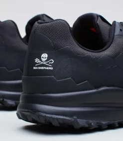 FITZ ROY TREK-SHELL X SEA SHEPHERD FULL BLACK<VEJA Best