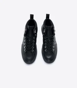 RORAIMA LEATHER BLACK GRAFITE BLACK SOLE<VEJA New