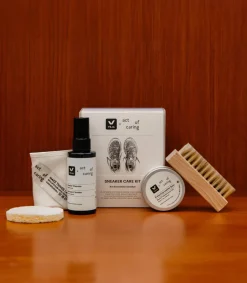 SNEAKER CARE KIT X ACT OF CARING<VEJA Cheap