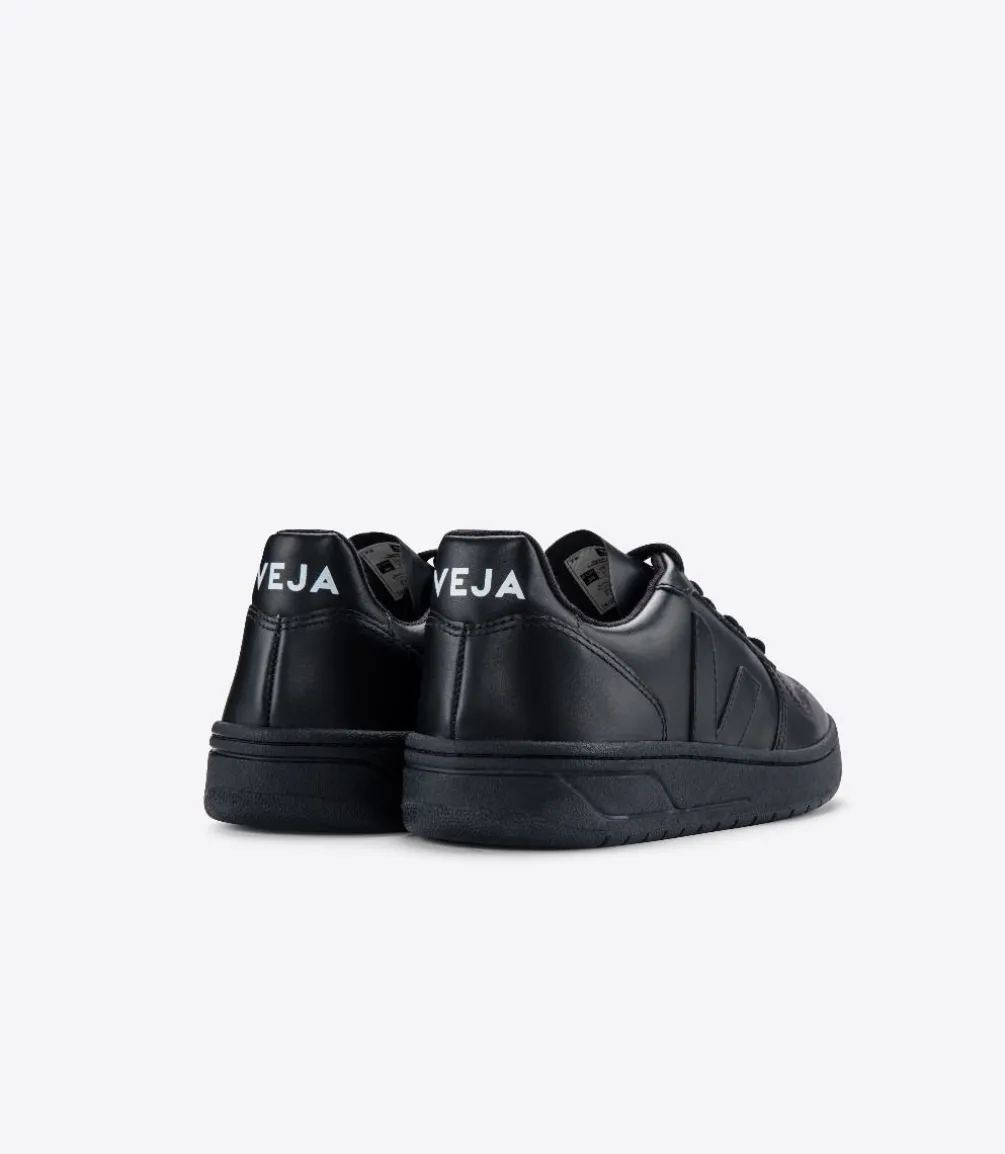 V-10 CWL ALL BLACK<VEJA Shop