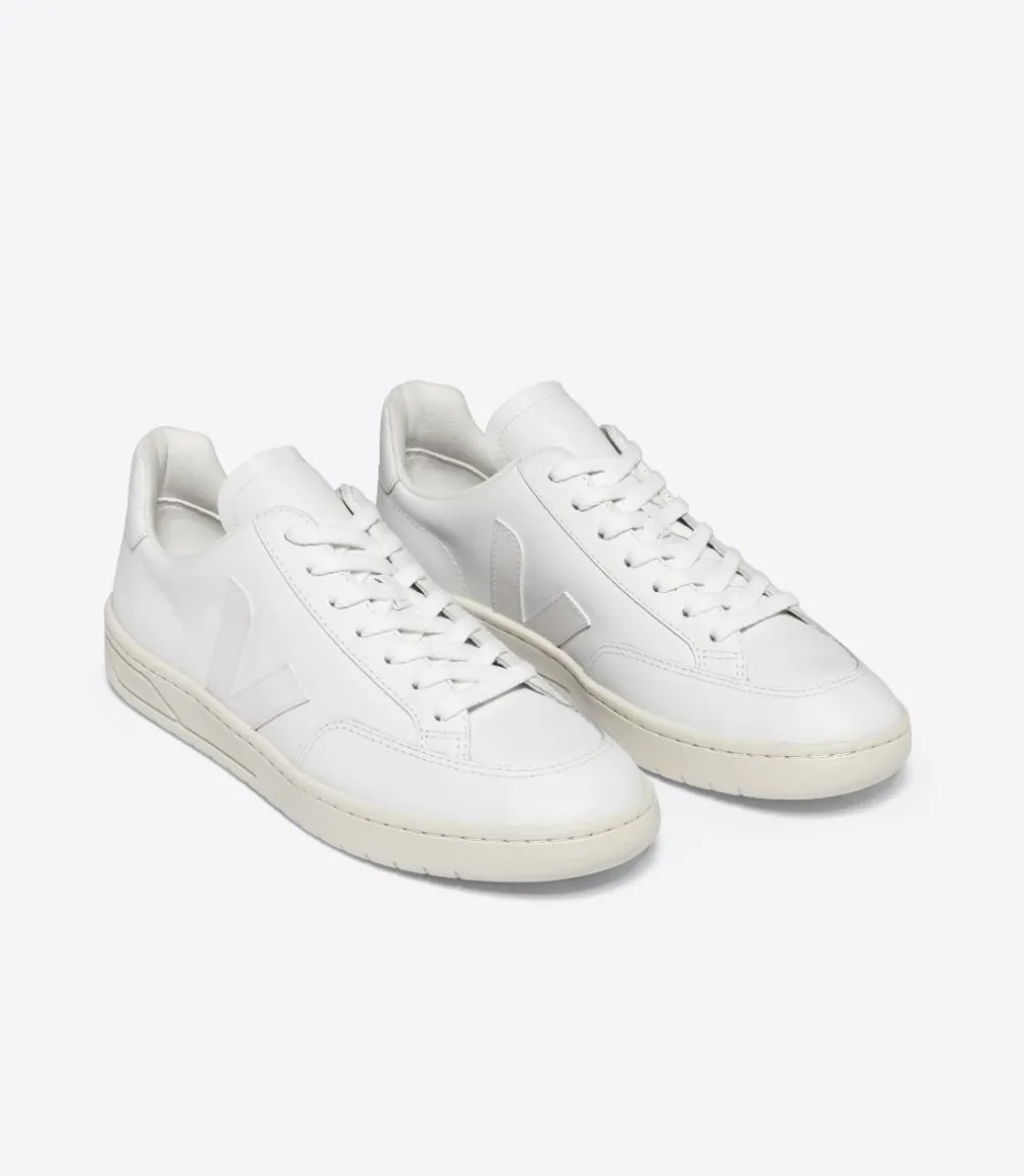 V-12 LEATHER WHITE<VEJA Fashion
