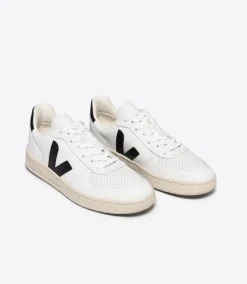 V-10 LEATHER WHITE BLACK<VEJA New