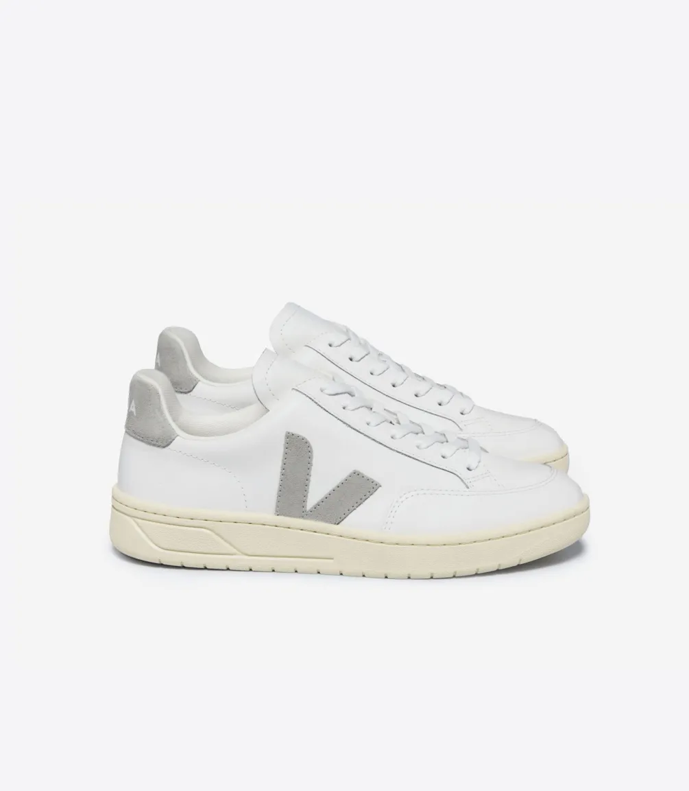 V-12 LEATHER WHITE LIGHT GREY<VEJA Hot