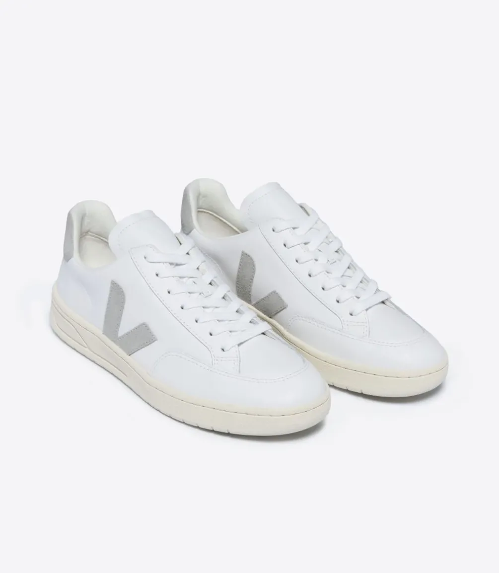 V-12 LEATHER WHITE LIGHT GREY<VEJA Hot
