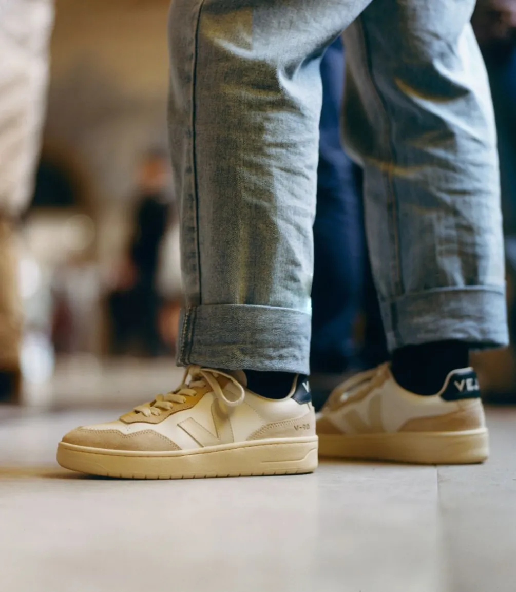 V-90 LEATHER WHITE PIERRE NAUTICO<VEJA Cheap