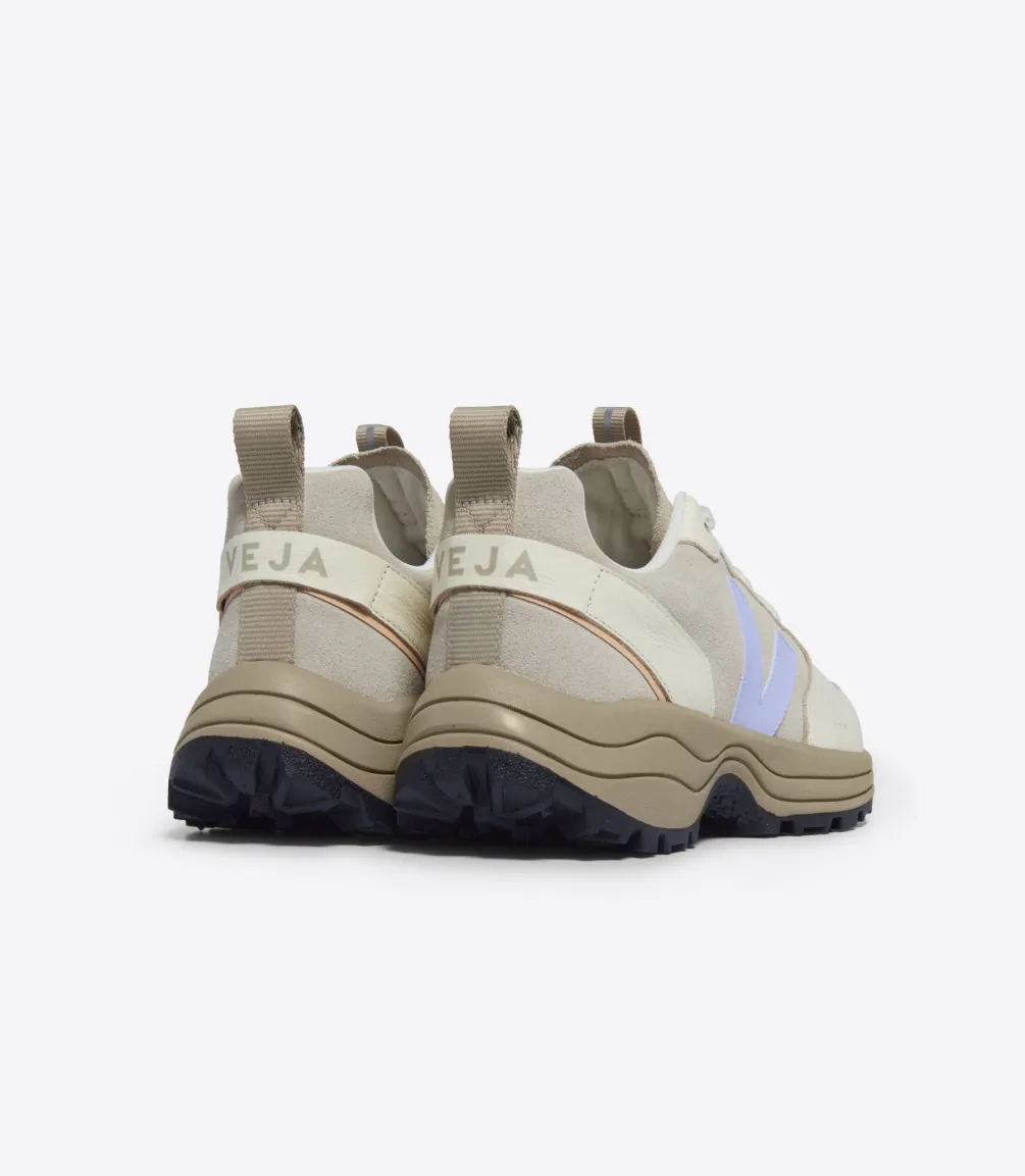 VENTURI SUEDE ALMOND SWAN<VEJA Fashion