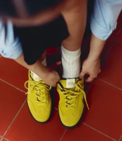 VOLLEY SUEDE LIQUOR PIERRE EAGLE<VEJA Discount